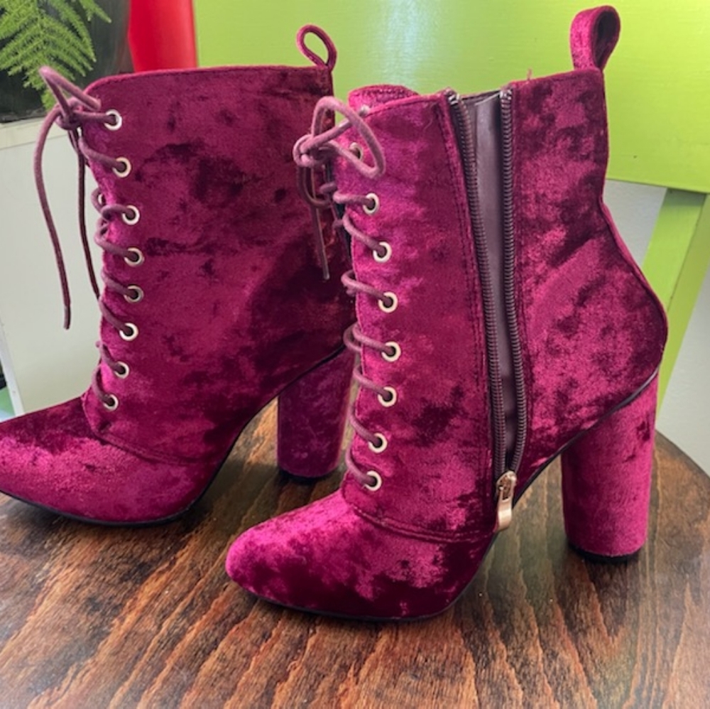 Red velvet witch ankle boot heels
